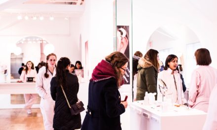 Le Pop-Up Store : quand le moment d’achat devient une esthétique en soi