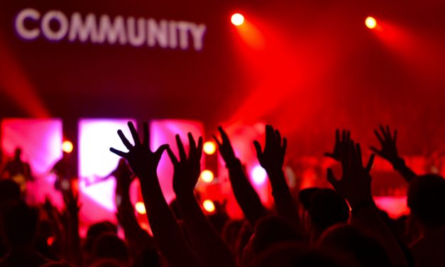 Salon et concert de musique, quelle place pour la cohésion et l’émotion ?