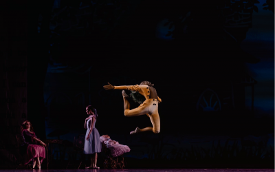 Inside fairs and theatre plays : between creativity and sending the right message